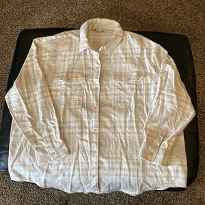 Old Navy Loose Flannel Boyfriend Shirt for Women.